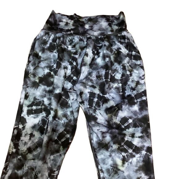 Athleta Salutation Printed Jogger Pant Calypso Navy small - Picture 8 of 15
